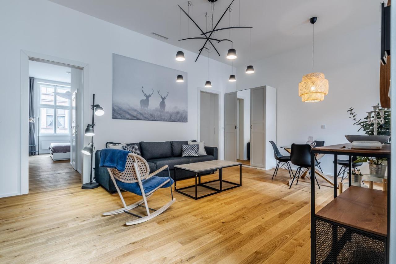 Apartament Elegant Located In The Centre Of