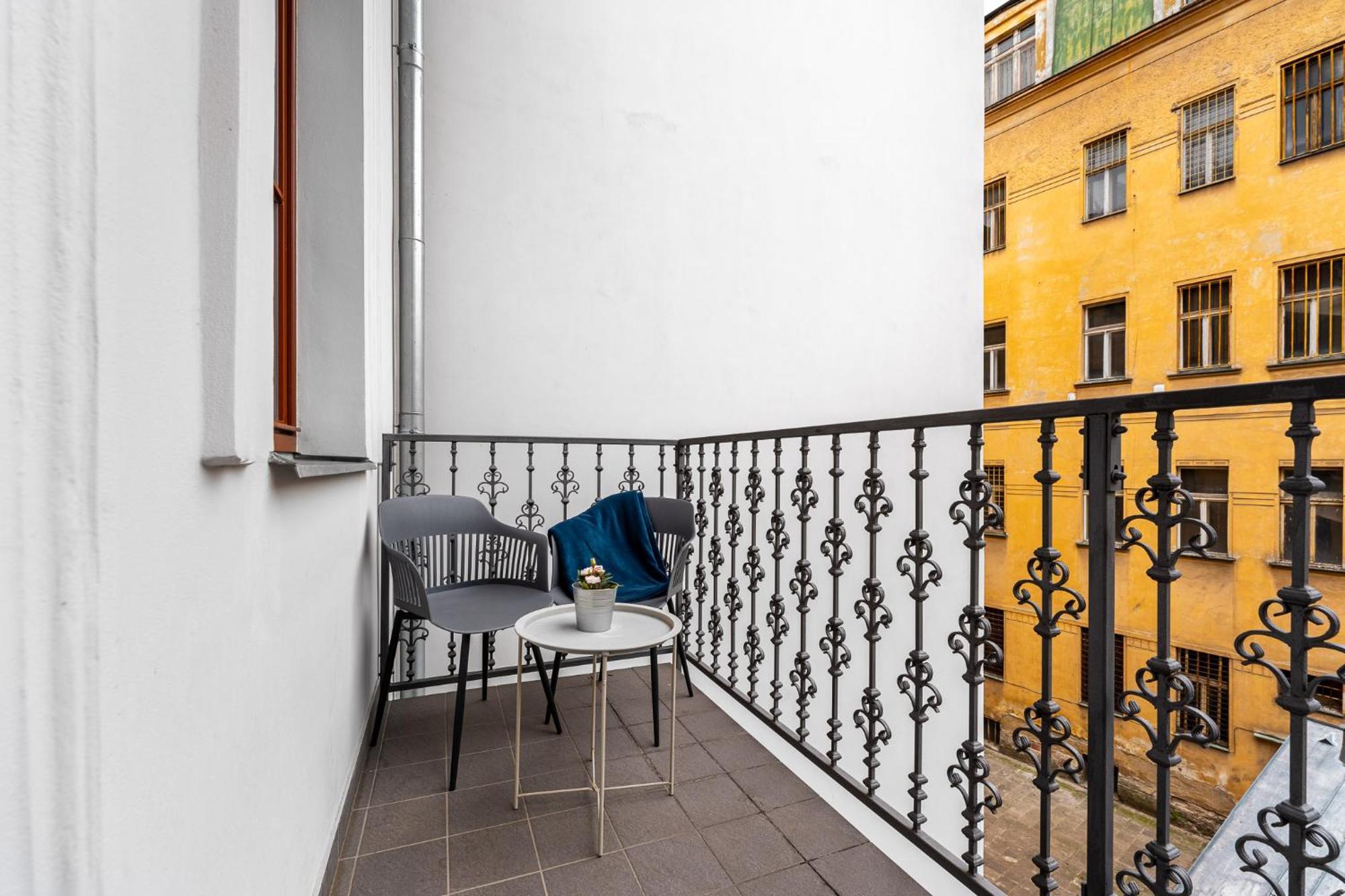 Elegant Located In The Centre Of * Praga